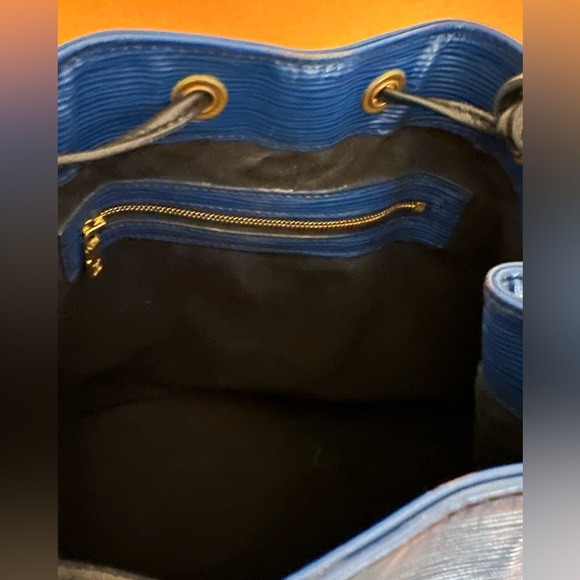 Louis Vuitton Epi Noe colorblock blue and black EUC - Picture 11 of 15